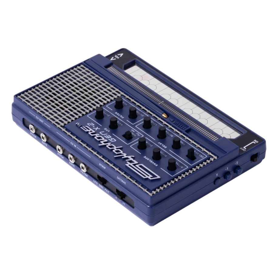 Синтезатор і робоча станція Stylophone Gen X-2 — купити в інтернет