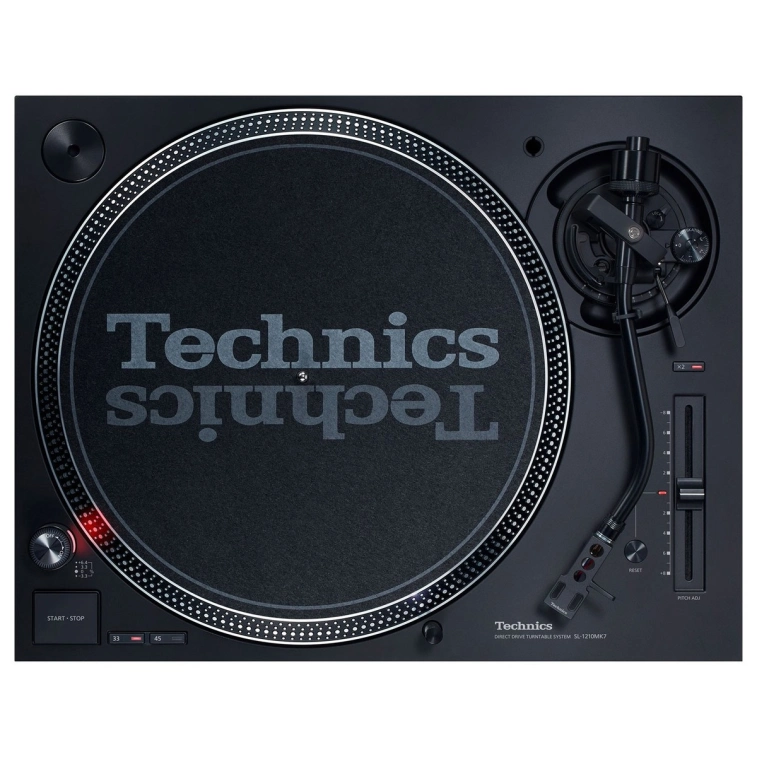 Technics SL-1210MK7. Проигрыватель винила Technics SL-1210MK7