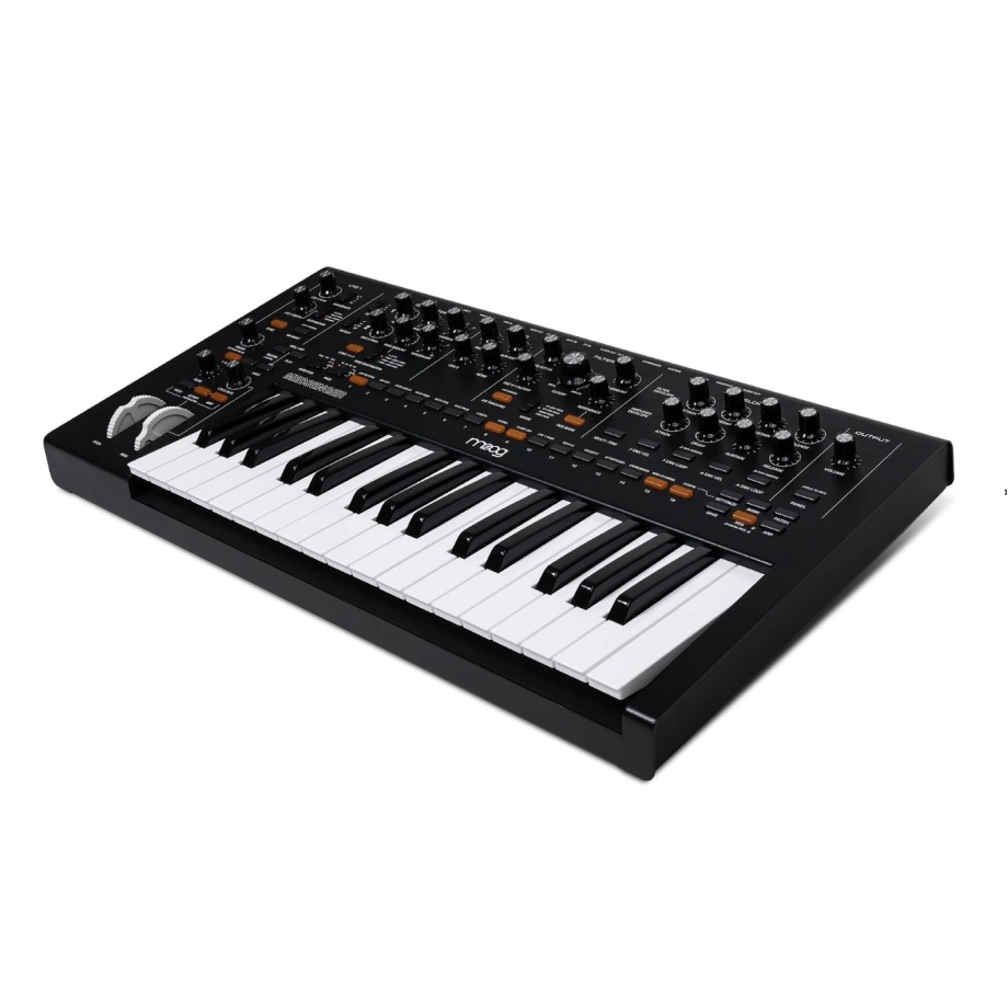 Фото №5 Синтезатор Moog Messenger