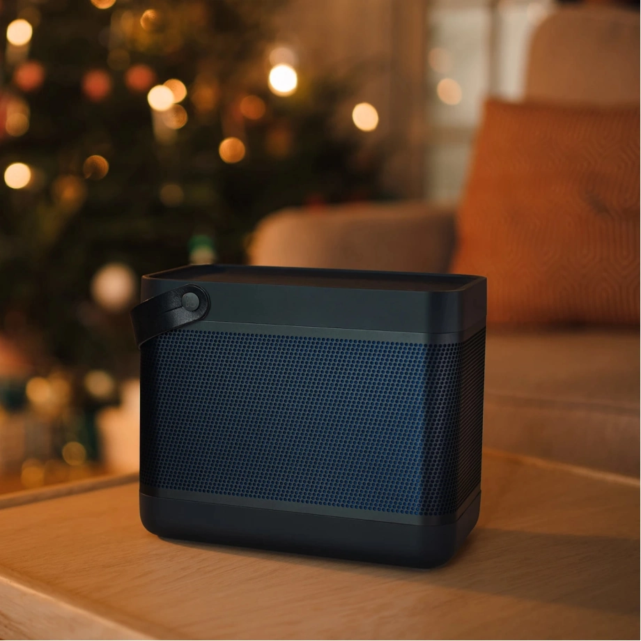 Фото №10 Портативная колонка Bang & Olufsen Beolit 20 Black Anthracite
