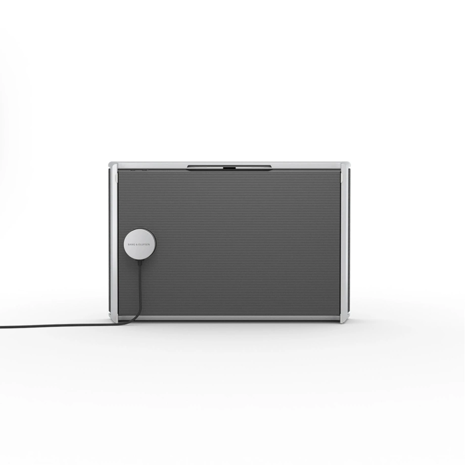 Фото №8 Портативная колонка Bang & Olufsen Beosound Level Natural