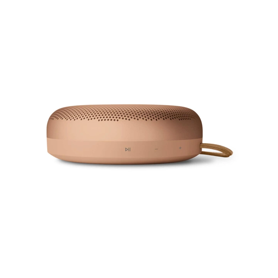 Фото №4 Портативная колонка Bang & Olufsen Beosound A1 3rd Gen Honey Tone