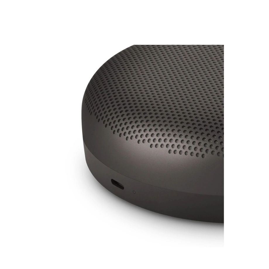 Фото №6 Портативная колонка Bang & Olufsen Beosound A1 3rd Gen Warm Granite
