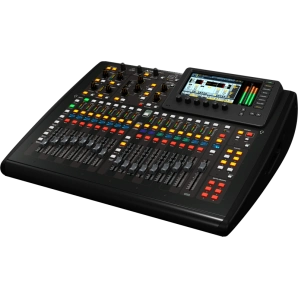 Фото Behringer X32 COMPACT Фото Behringer X32 COMPACT