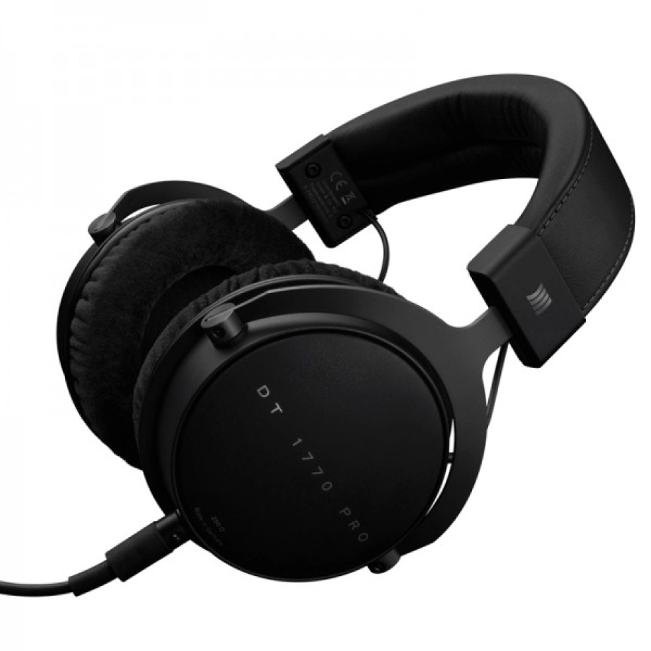 Студійні навушники Beyerdynamic DT 1770 PRO — купити в інтернет
