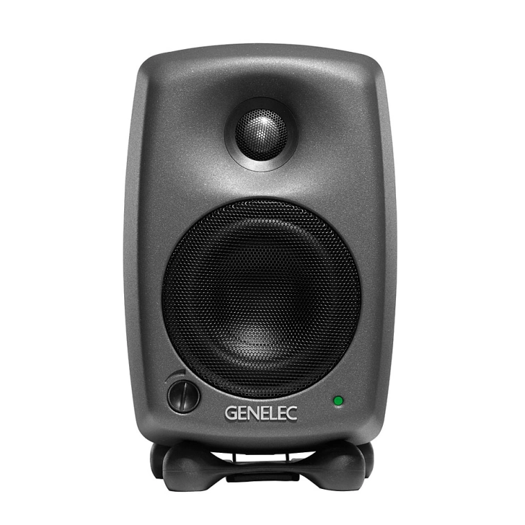 Студийный монитор Genelec 8020A