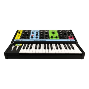 Фото Moog Grandmother Фото Moog Grandmother