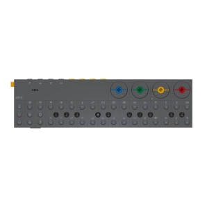 Фото Teenage Engineering OP-Z