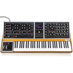 Фото Moog One Фото Moog One
