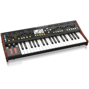 Фото Behringer DeepMind 6 Фото Behringer DeepMind 6
