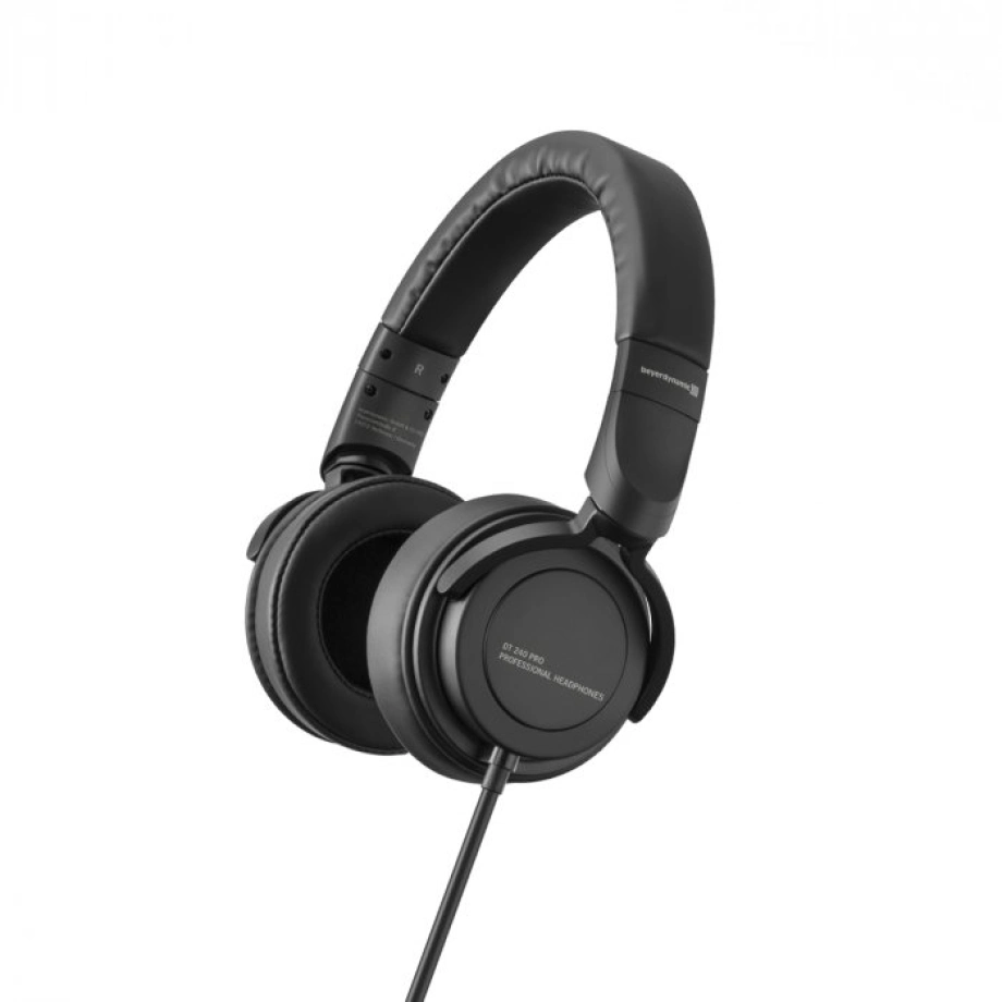 Купить студийные наушники Beyerdynamic DT 240 PRO в интернет