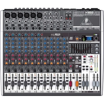 Behringer Xenyx QX1832USB