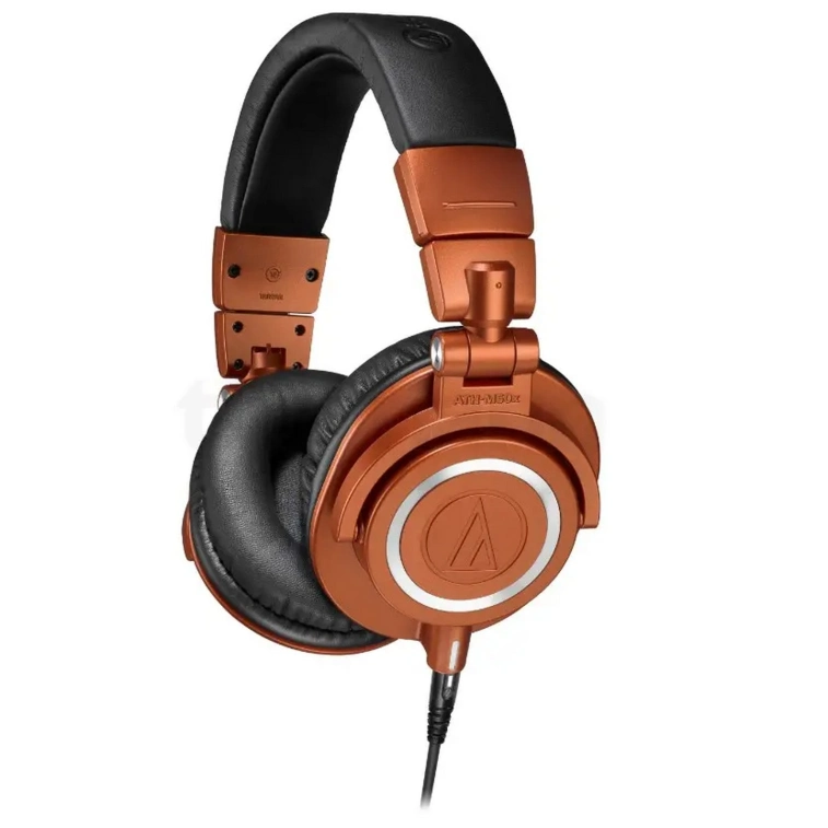 Студийные наушники Audio-Technica ATH-M50x MO