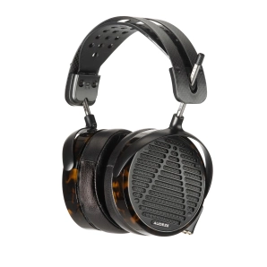 Фото Audeze LCD-5 Фото Audeze LCD-5