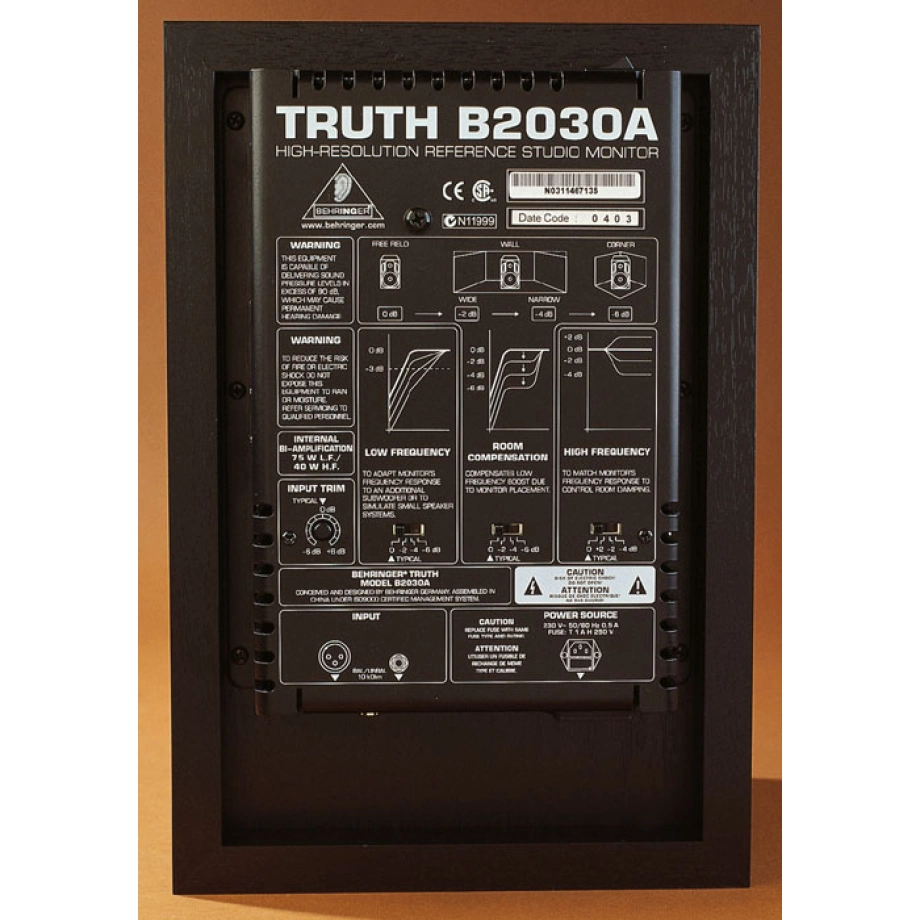 Фото №2 Студийный монитор Behringer B2030A Truth