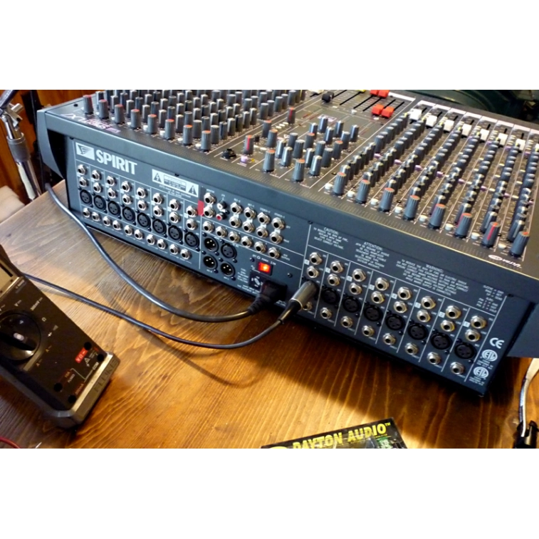 Мікшерний пульт Soundcraft LX7II 32ch — купити в інтернет-магазині