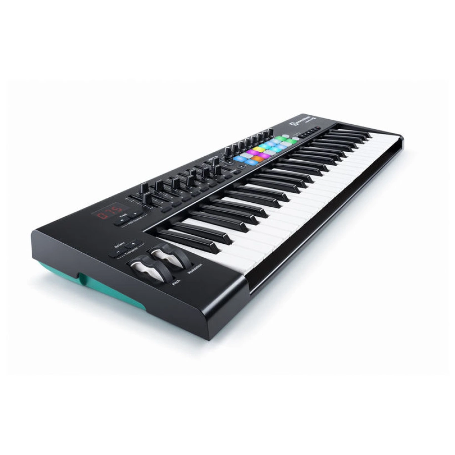 Фото №2 Midi-клавиатура Novation LAUNCHKEY 49 MK2