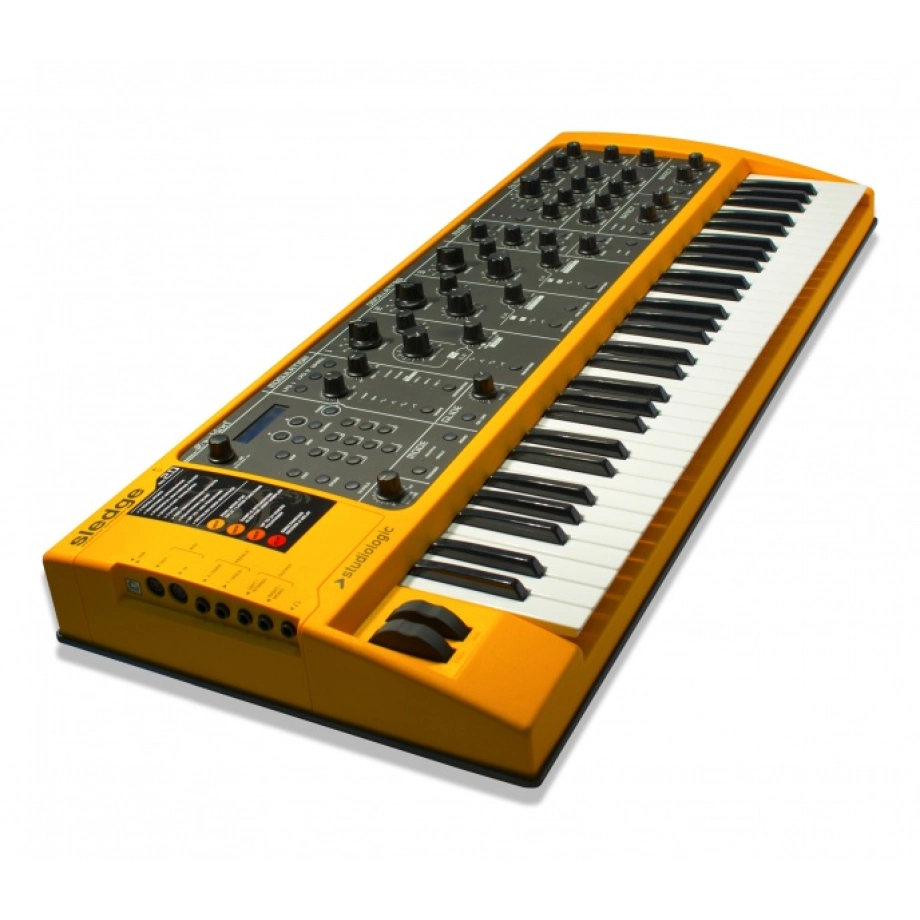 Фото №2 Синтезатор Studiologic Sledge 2.0