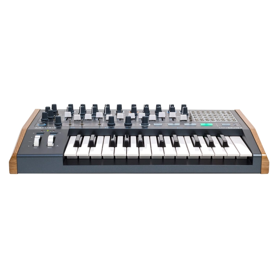 Купить синтезатор и рабочую станцию Arturia MiniBrute 2 в интернет