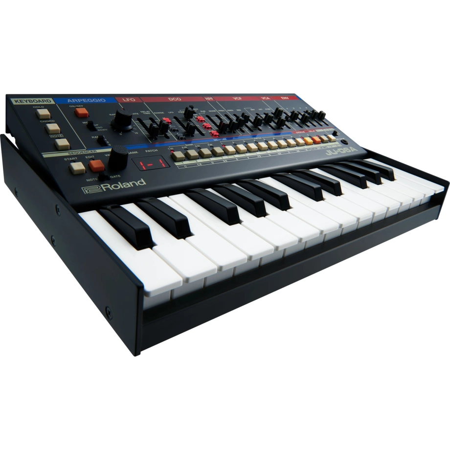 Roland JU-06A シンセサイザー Купить синтезатор и рабочую станцию Roland JU-06A в интернет