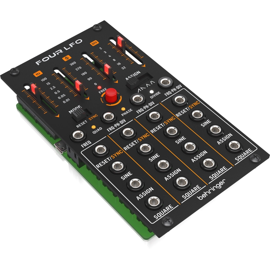 Фото №2 Синтезатор Behringer FOUR LFO