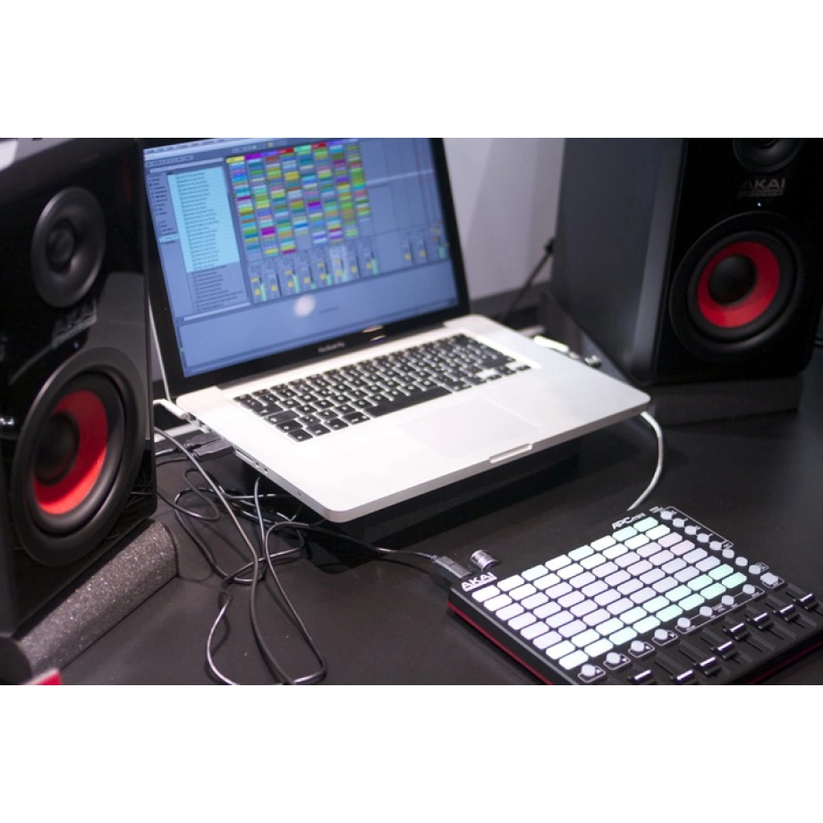 Фото №3 DAW-контроллер Akai APC mini