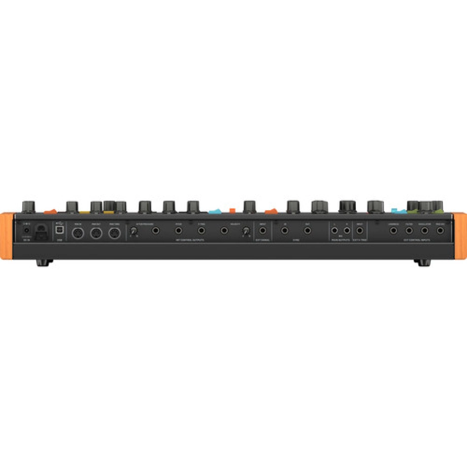 Фото №3 Синтезатор Behringer POLY D