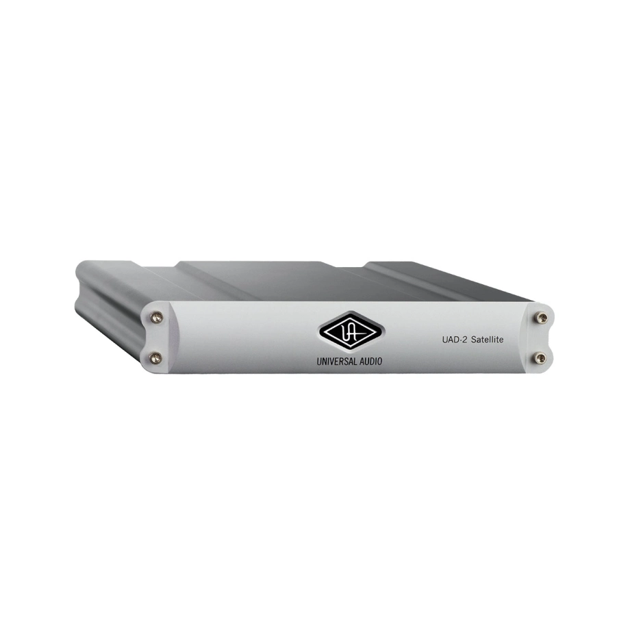 Фото №3 Звуковая карта Universal Audio UAD-2 Satellite QUAD (FireWire)