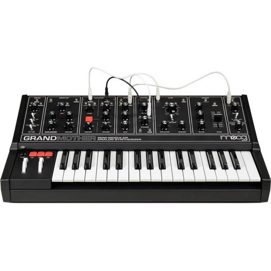 Купить синтезатор и рабочую станцию Moog Grandmother Dark в
