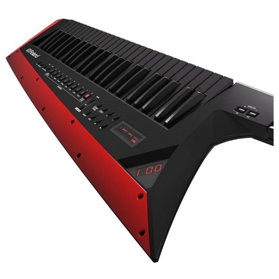 Купить синтезатор и рабочую станцию Roland AX Edge в интернет