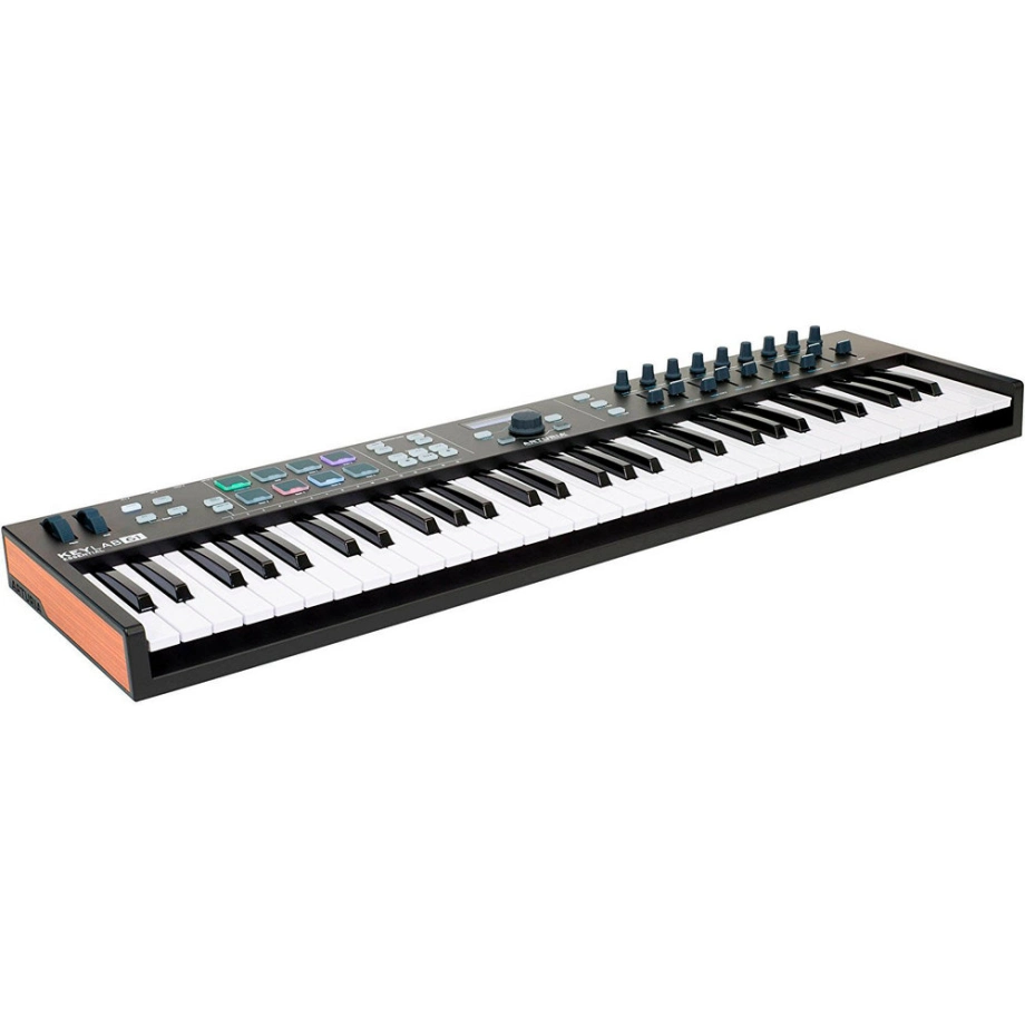 Фото №3 Midi-клавиатура Arturia KeyLab Essential 61 Black Edition