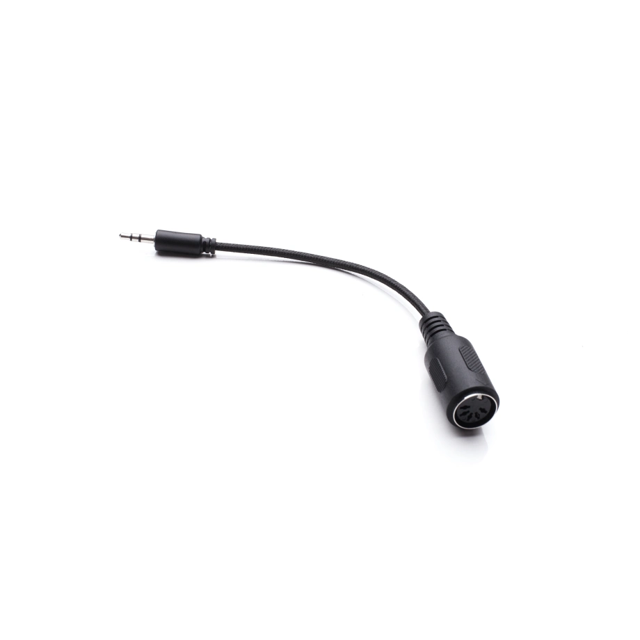 Фото №3 Комутація Polyend MIDI Jack to DIN Adapter