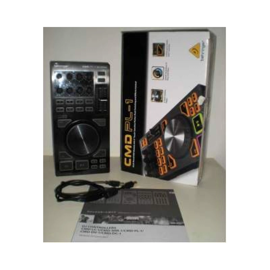 Фото №4 DJ-контроллер Behringer CMD PL-1