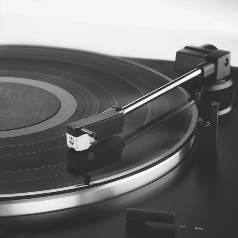 Фото №4 Програвач вінілу Audio-Technica AT-LP60X