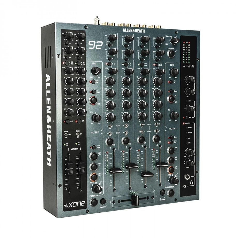 Фото №2 DJ-микшер Allen & Heath Xone:92 MK2