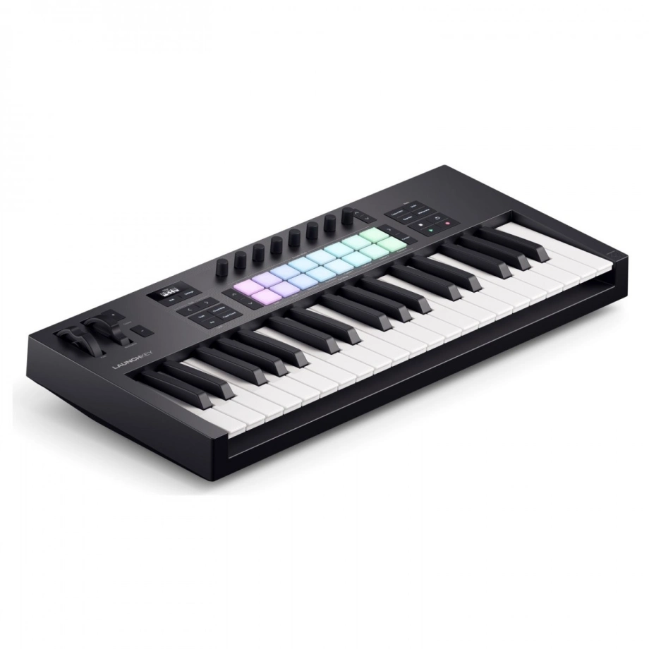 Фото №4 Midi-клавиатура Novation Launchkey 37 MK4