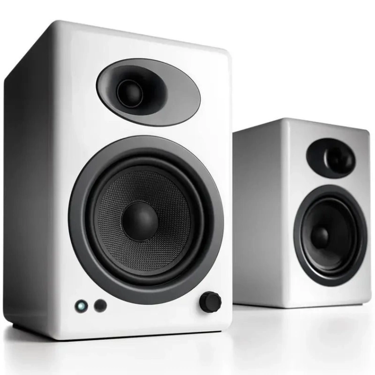 Фото №1 Акустическая система Audioengine A5+ White Фото №1 Акустическая система Audioengine A5+ White