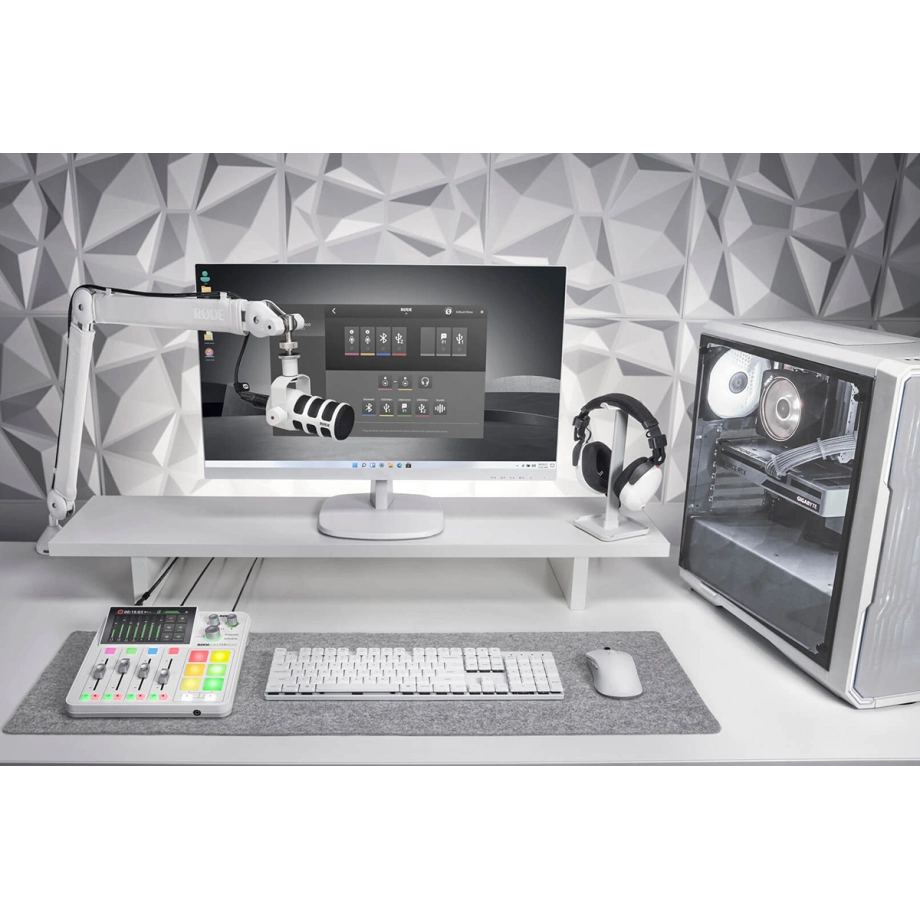 Фото №6 USB-микрофон Rode PodMic USB White