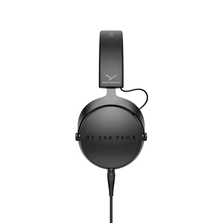 Купить студийные наушники Beyerdynamic DT 700 PRO X в интернет